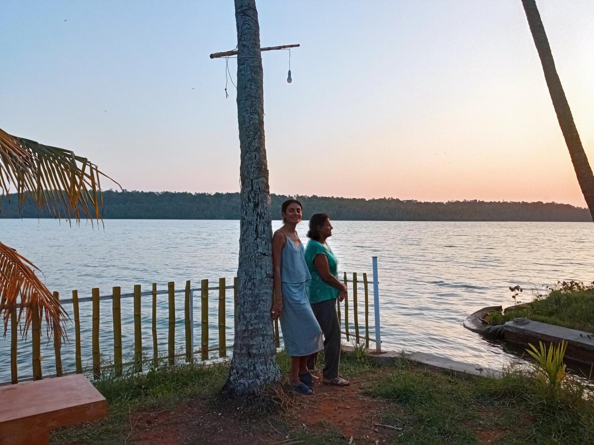 Lake Homes Varkala Ngoại thất bức ảnh